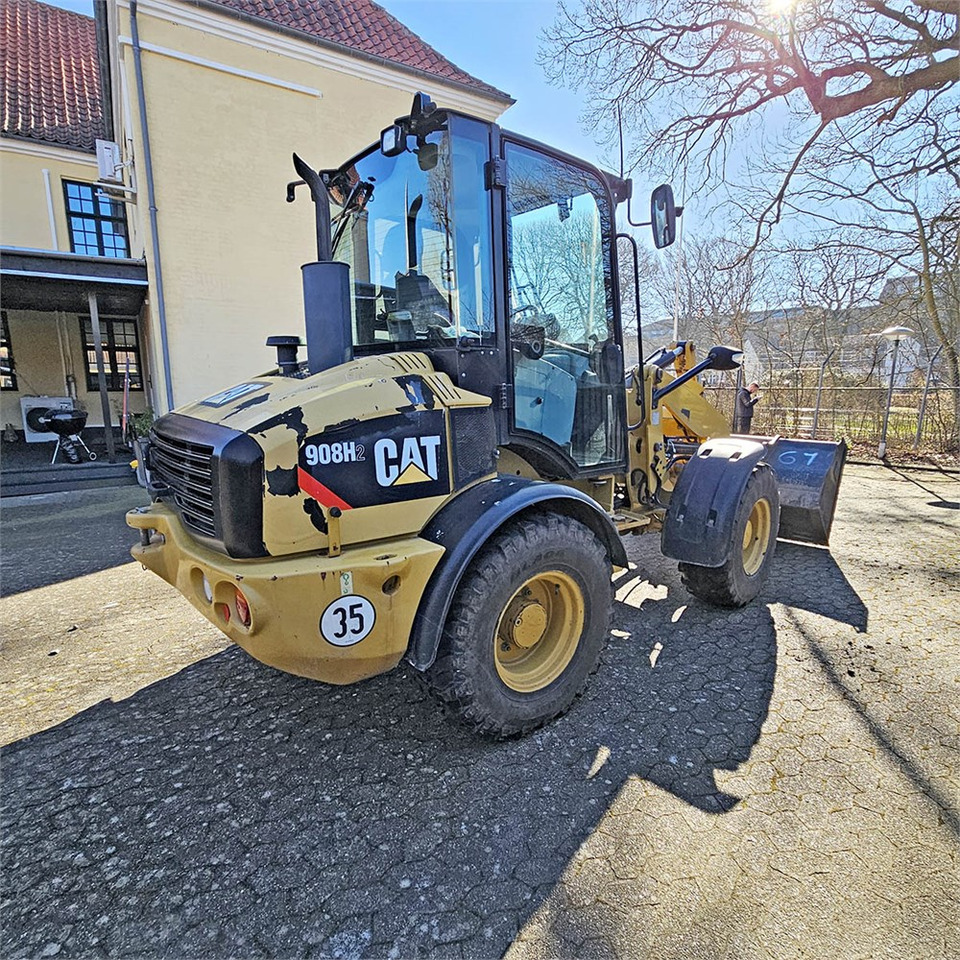 Caterpillar 908 H2 - اللودر بعجل: صور 4 Caterpillar 908 H2 - اللودر بعجل: صور 4