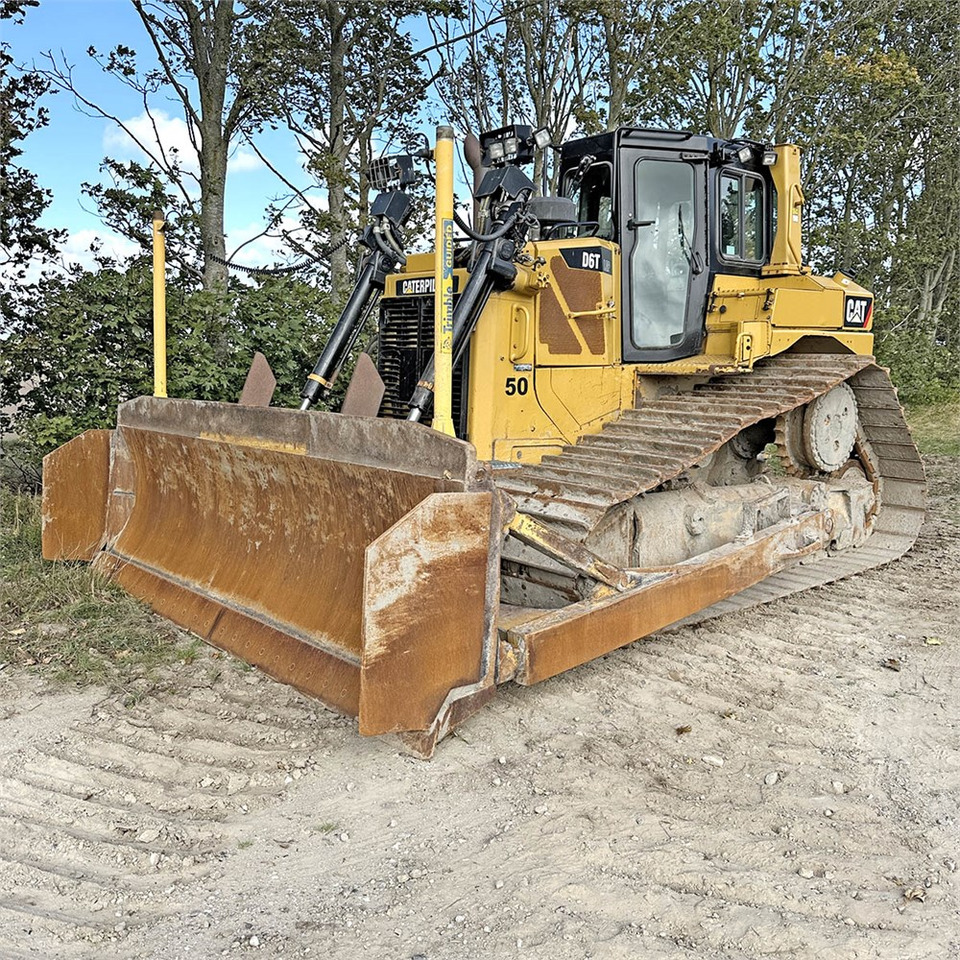 Caterpillar D6T LGP - بلدوزر: صور 4 Caterpillar D6T LGP - بلدوزر: صور 4