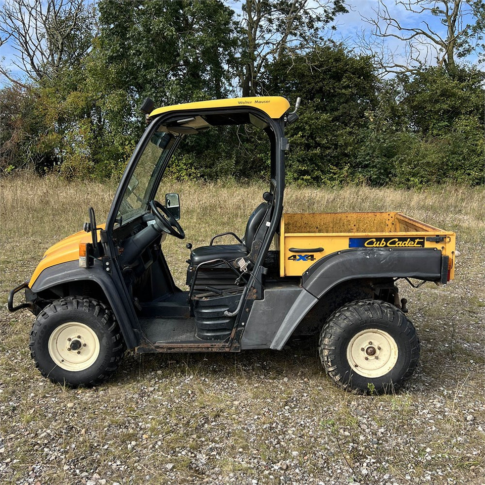 Cub Cadet 4x4 - سيارة بلدية: صور 4 Cub Cadet 4x4 - سيارة بلدية: صور 4