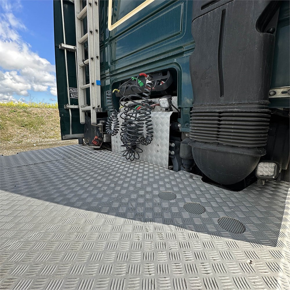 تأجير DAF XF-Serien FTR DAF XF-Serien FTR: صور 24