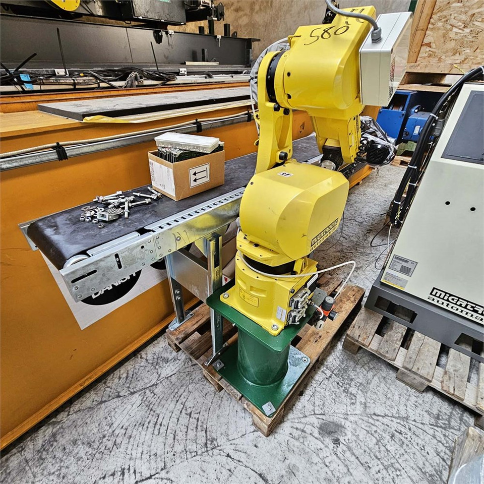 Fanuc M-6iB 6S - معدات صناعية: صور 2 Fanuc M-6iB 6S - معدات صناعية: صور 2