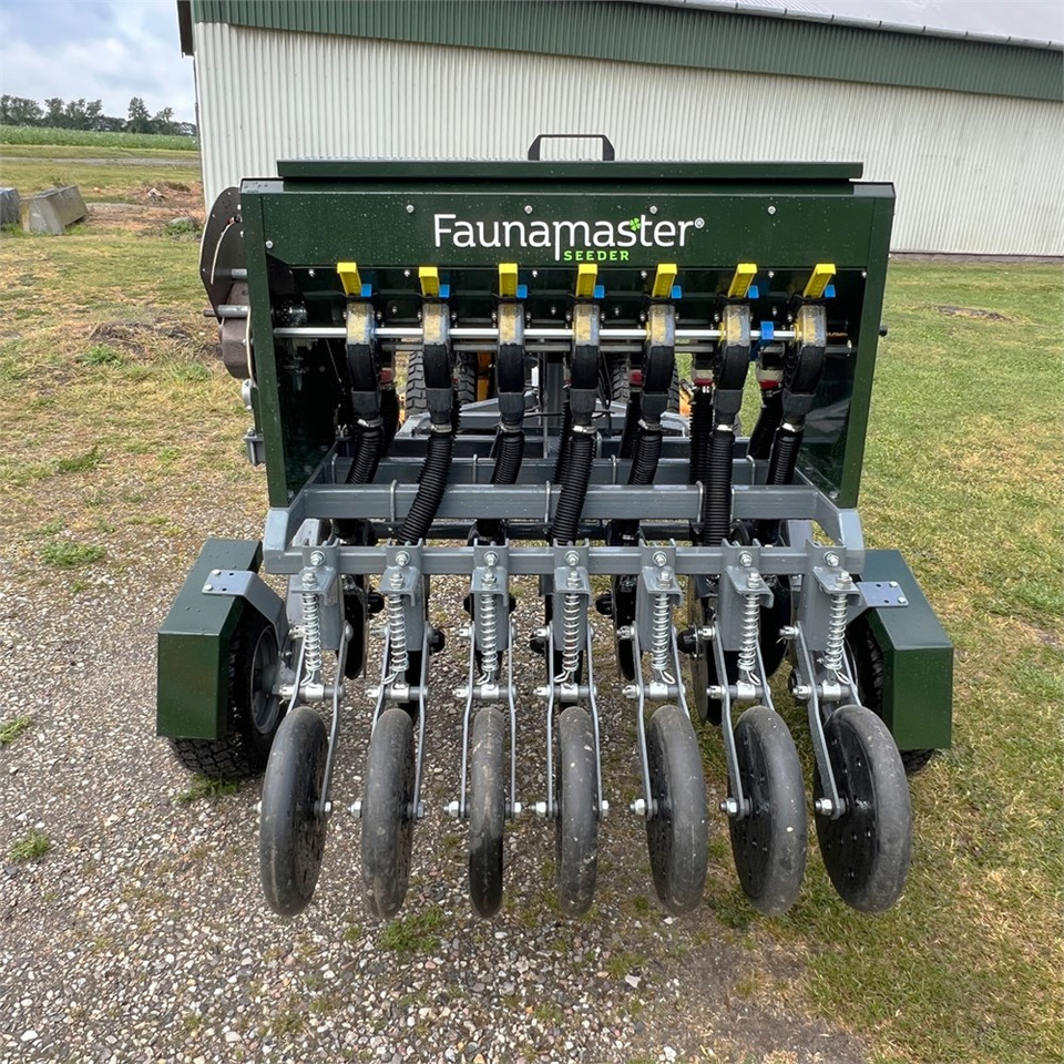 Faunamaster Seeder 105 - معدات بذار: صور 3 Faunamaster Seeder 105 - معدات بذار: صور 3