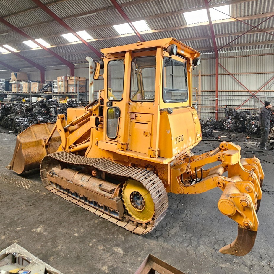 Fiat-Allis 571 FL7 B - اللودر المجنزر: صور 5 Fiat-Allis 571 FL7 B - اللودر المجنزر: صور 5