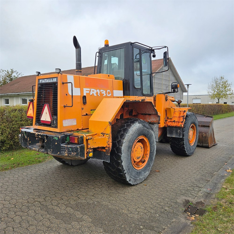 Fiat-Allis FR130 - اللودر بعجل: صور 5 Fiat-Allis FR130 - اللودر بعجل: صور 5