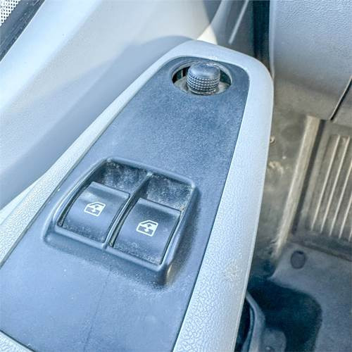 شاحنات مسطحة Fiat Ducato 35L ladvogn: صور 18 شاحنات مسطحة Fiat Ducato 35L ladvogn: صور 18