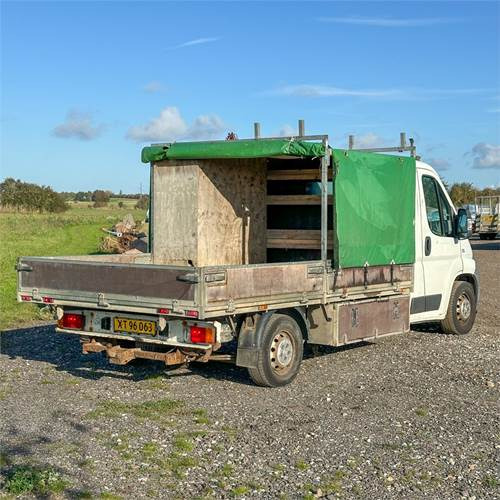 شاحنات مسطحة Fiat Ducato 35L ladvogn: صور 8 شاحنات مسطحة Fiat Ducato 35L ladvogn: صور 8