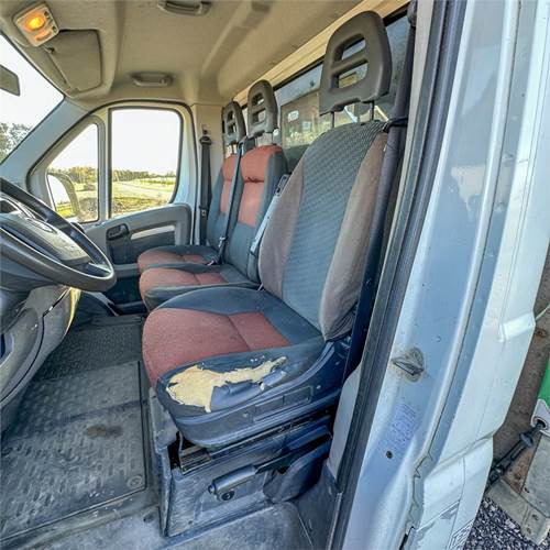 شاحنات مسطحة Fiat Ducato 35L ladvogn: صور 11 شاحنات مسطحة Fiat Ducato 35L ladvogn: صور 11