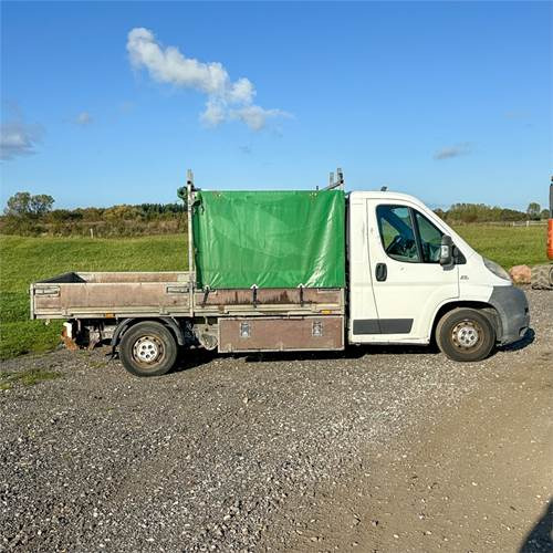 Fiat Ducato 35L ladvogn - شاحنات مسطحة: صور 4 Fiat Ducato 35L ladvogn - شاحنات مسطحة: صور 4