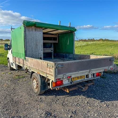 Fiat Ducato 35L ladvogn - شاحنات مسطحة: صور 3 Fiat Ducato 35L ladvogn - شاحنات مسطحة: صور 3