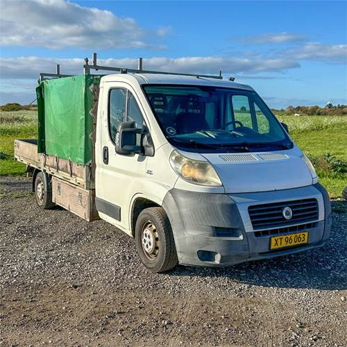Fiat Ducato 35L ladvogn - شاحنات مسطحة: صور 5 Fiat Ducato 35L ladvogn - شاحنات مسطحة: صور 5