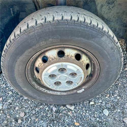 شاحنات مسطحة Fiat Ducato 35L ladvogn: صور 33 شاحنات مسطحة Fiat Ducato 35L ladvogn: صور 33