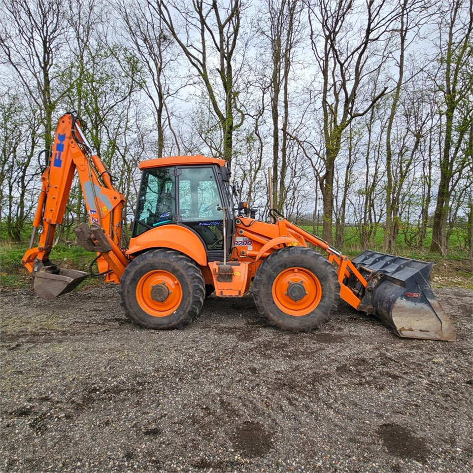 Fiat-Kobelco B200 4PS - حفار متعدد الاستخدام: صور 2 Fiat-Kobelco B200 4PS - حفار متعدد الاستخدام: صور 2