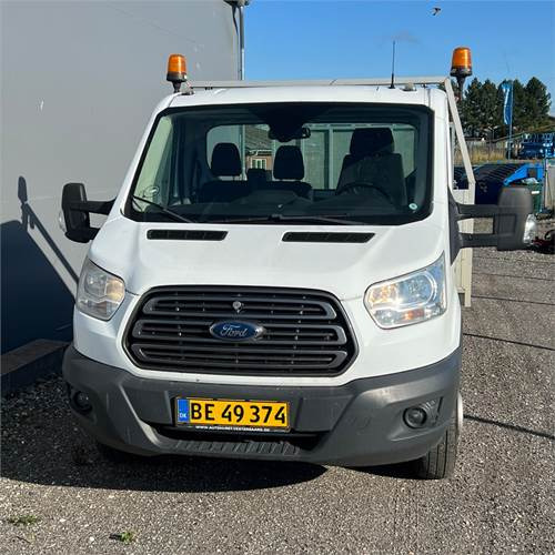 Ford Transit 2.0 Tdci - شاحنات مسطحة: صور 3 Ford Transit 2.0 Tdci - شاحنات مسطحة: صور 3