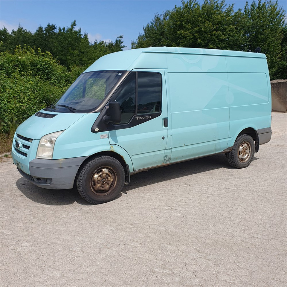 Ford Transit Van 2,4 Tdci 350m Rwd - فان: صور 1 Ford Transit Van 2,4 Tdci 350m Rwd - فان: صور 1