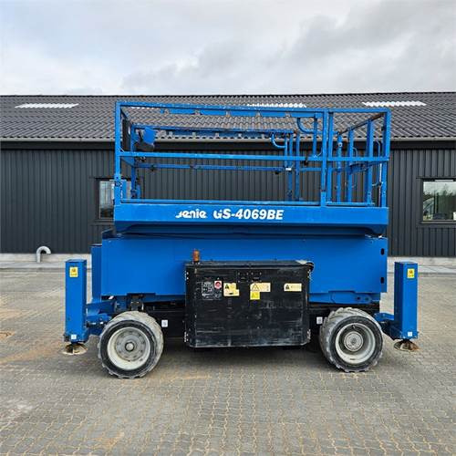 Genie GS-4069 BE - رافعات مقصية: صور 2 Genie GS-4069 BE - رافعات مقصية: صور 2