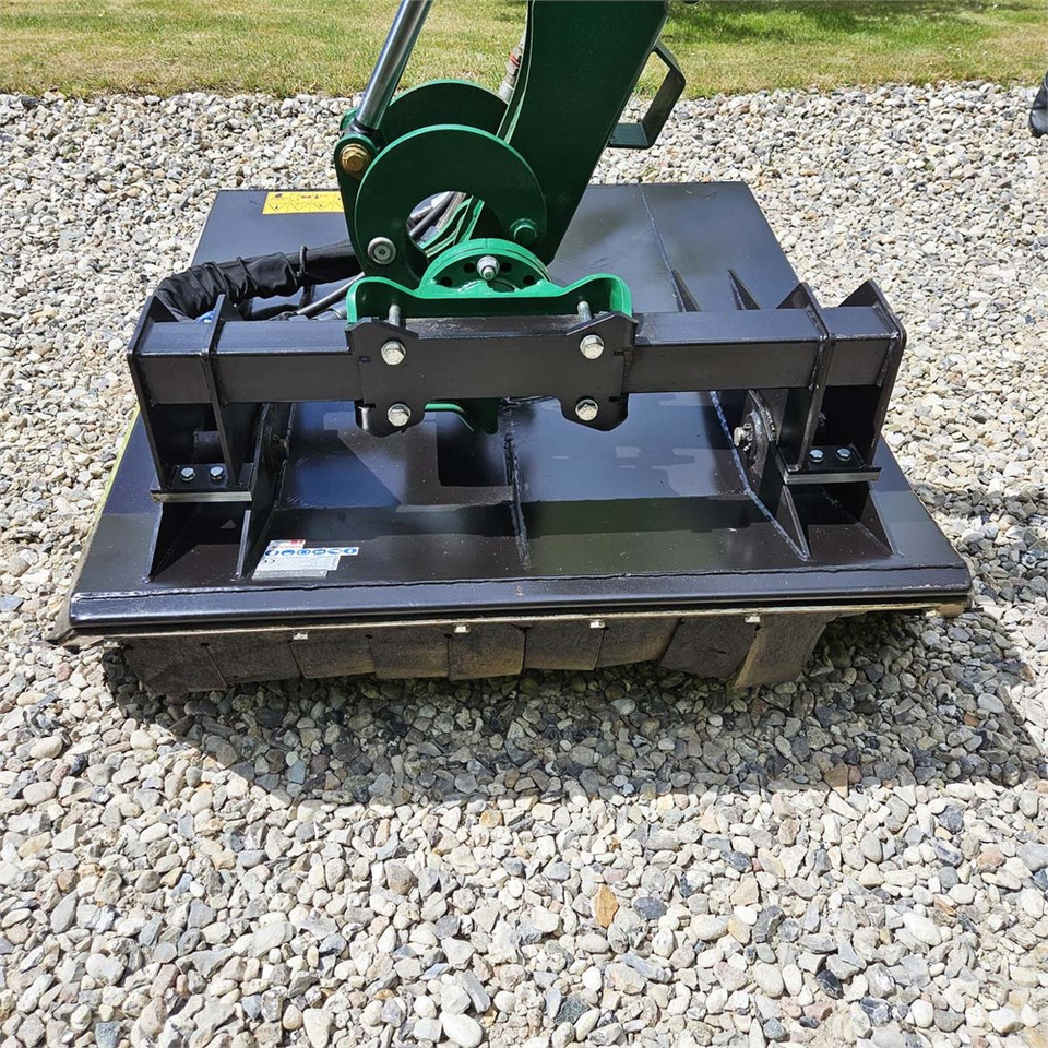 GreenTec GT 135 - ماكينات قطع الحشائش الغابات: صور 3 GreenTec GT 135 - ماكينات قطع الحشائش الغابات: صور 3