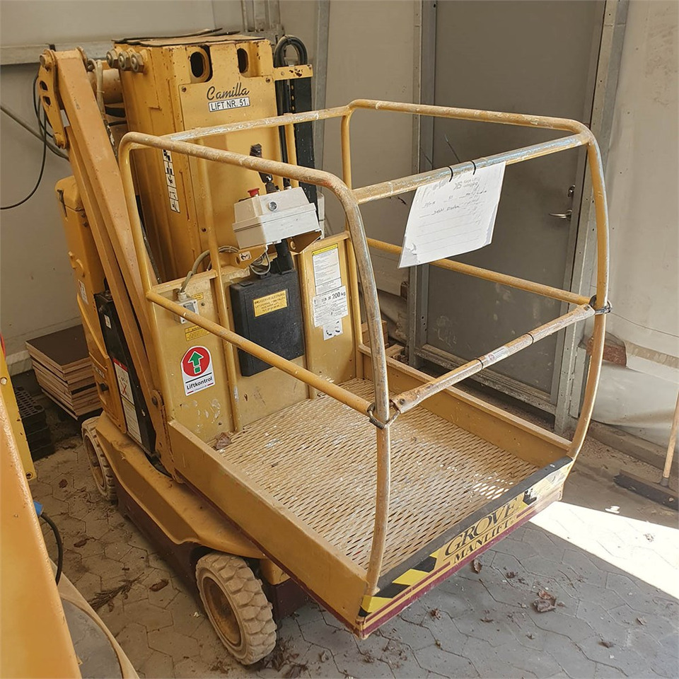 Grove Toucan 800 - الرأسي رفع الصاري: صور 2 Grove Toucan 800 - الرأسي رفع الصاري: صور 2