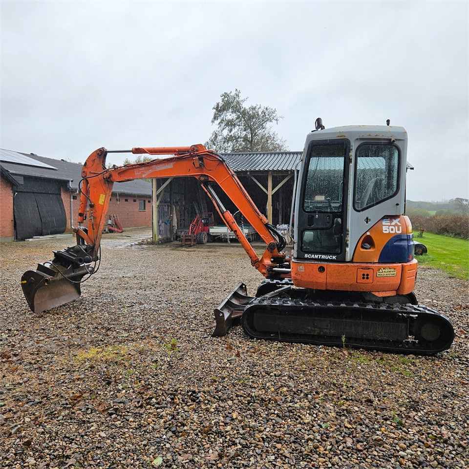 Hitachi FH50 U - حفارة مصغرة: صور 5 Hitachi FH50 U - حفارة مصغرة: صور 5