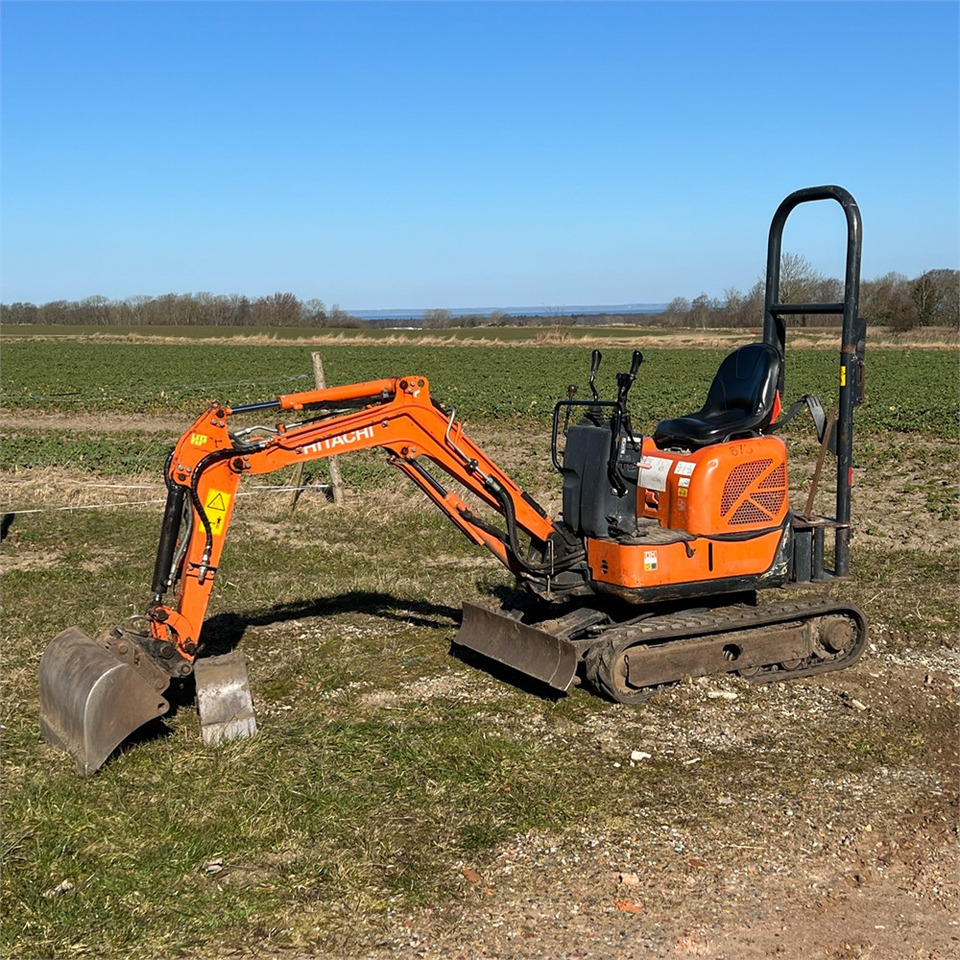 Hitachi ZX10U-2 - حفارة مصغرة: صور 1 Hitachi ZX10U-2 - حفارة مصغرة: صور 1