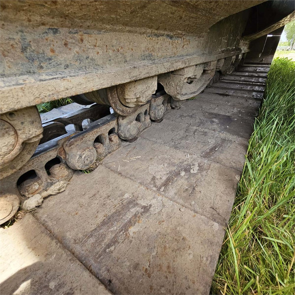 حفارات زحافة Hitachi ZX130 LCN Zaxis: صور 49 حفارات زحافة Hitachi ZX130 LCN Zaxis: صور 49