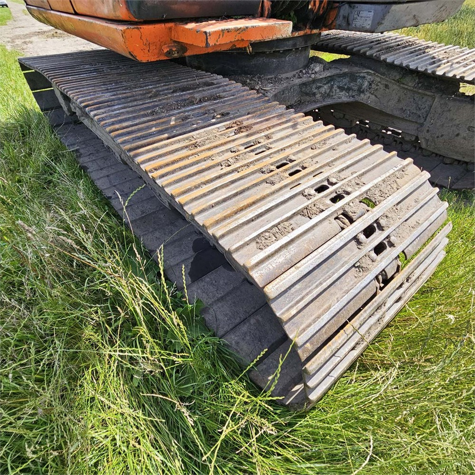 حفارات زحافة Hitachi ZX130 LCN Zaxis: صور 47 حفارات زحافة Hitachi ZX130 LCN Zaxis: صور 47