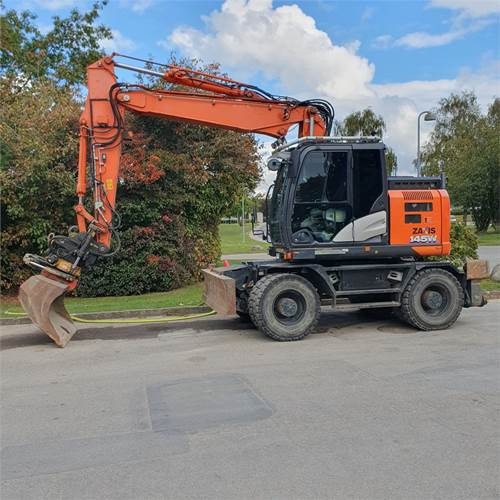 Hitachi ZX145 WT-6 - حفارة على عجلات: صور 2 Hitachi ZX145 WT-6 - حفارة على عجلات: صور 2