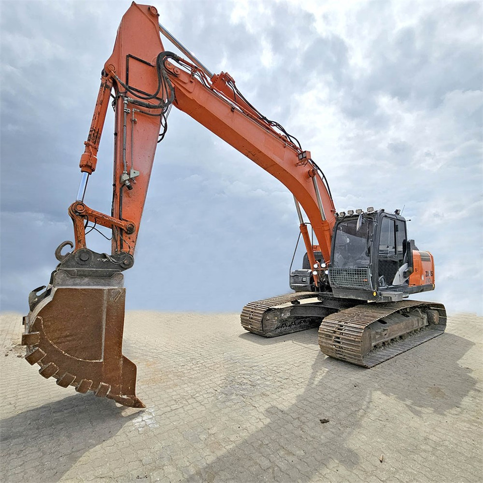 Hitachi ZX210 LC-5B - حفارات زحافة: صور 5 Hitachi ZX210 LC-5B - حفارات زحافة: صور 5