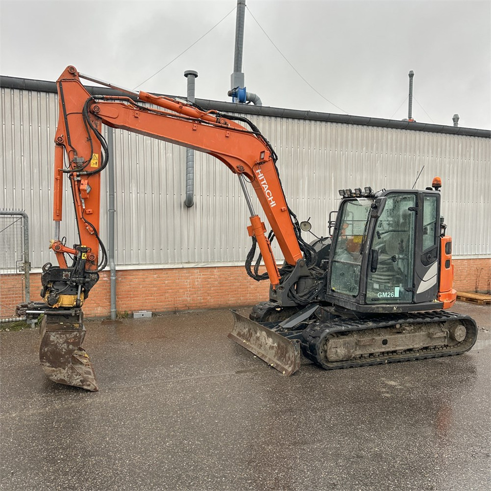 Hitachi ZX85 USB-6 - حفارة مصغرة: صور 3 Hitachi ZX85 USB-6 - حفارة مصغرة: صور 3