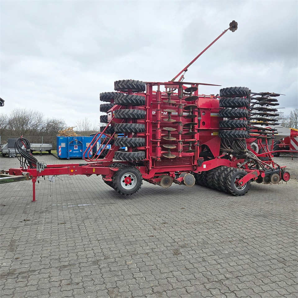 Horsch PRONTO 6 DC PPF - آلات البذر والغرس والشتل: صور 2 Horsch PRONTO 6 DC PPF - آلات البذر والغرس والشتل: صور 2