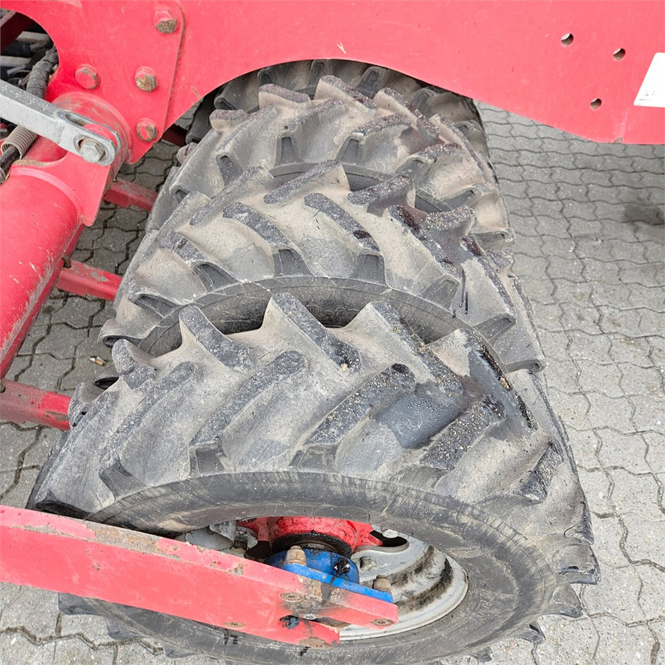 تأجير Horsch PRONTO 6 DC PPF Horsch PRONTO 6 DC PPF: صور 26 تأجير Horsch PRONTO 6 DC PPF Horsch PRONTO 6 DC PPF: صور 26