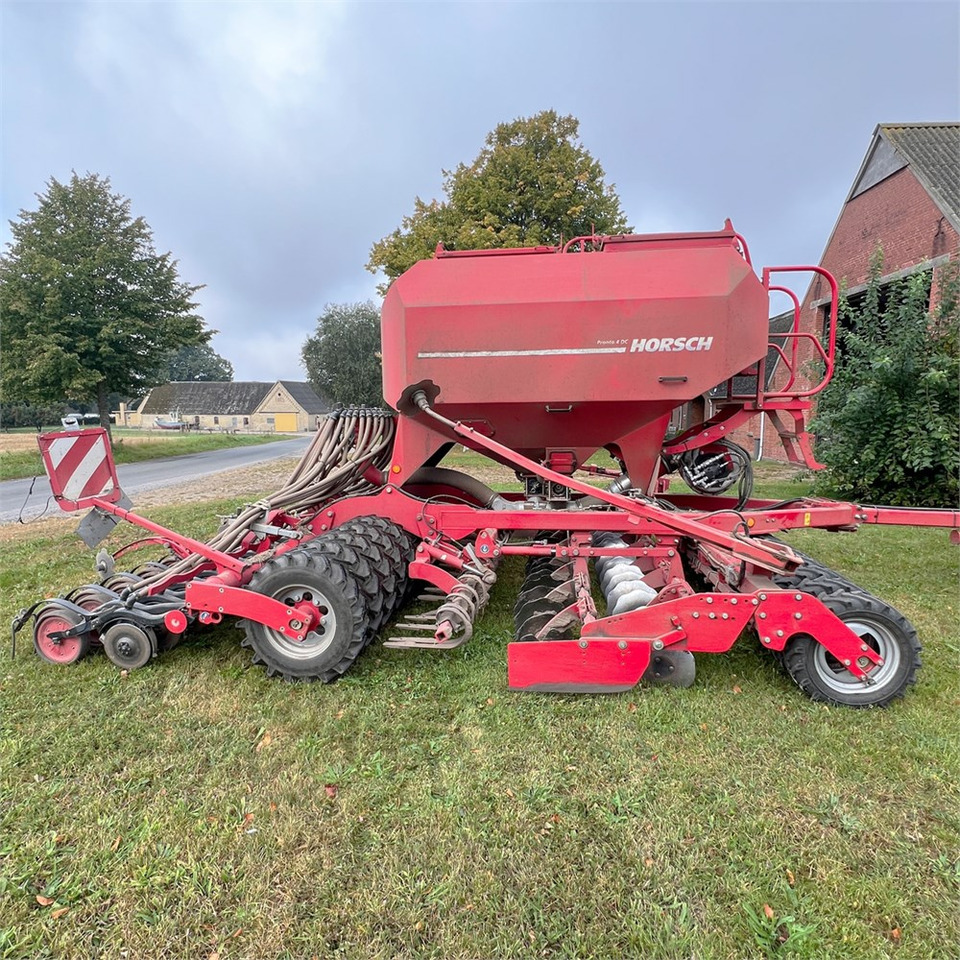Horsch Pronto 4 DC Starr - آلات البذر والغرس والشتل: صور 5 Horsch Pronto 4 DC Starr - آلات البذر والغرس والشتل: صور 5