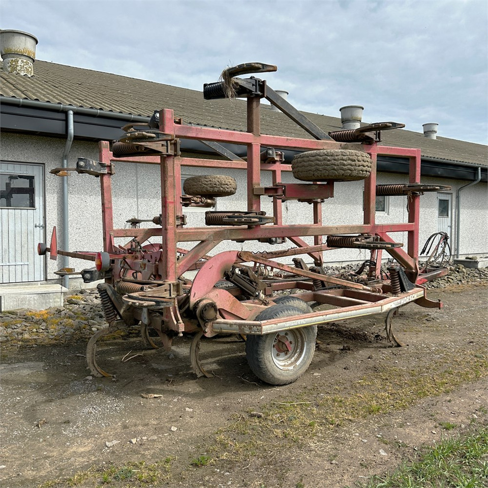 Horsch Terrano 6 FG - مسلفة: صور 3 Horsch Terrano 6 FG - مسلفة: صور 3