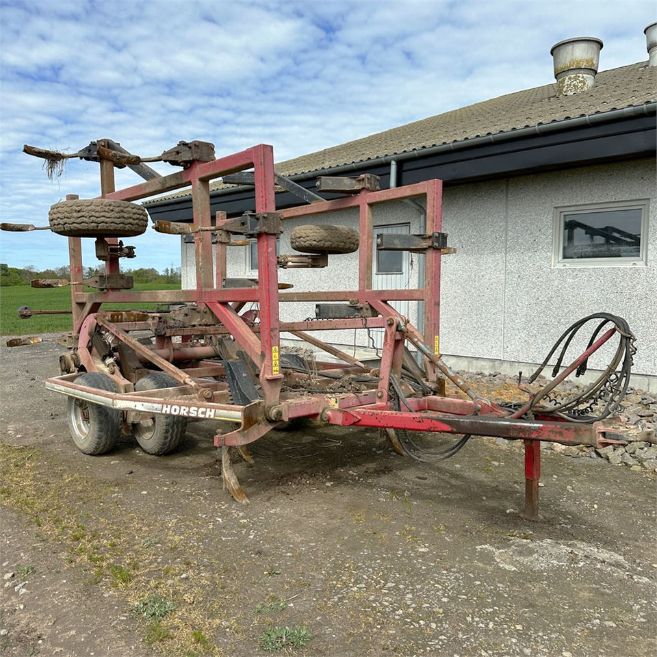 Horsch Terrano 6 FG - مسلفة: صور 1 Horsch Terrano 6 FG - مسلفة: صور 1