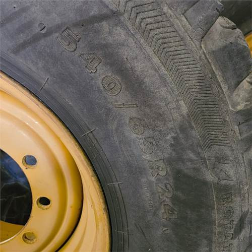Hydrema Nokia 540/65R24 - عجلات - آلات البناء: صور 5 Hydrema Nokia 540/65R24 - عجلات - آلات البناء: صور 5
