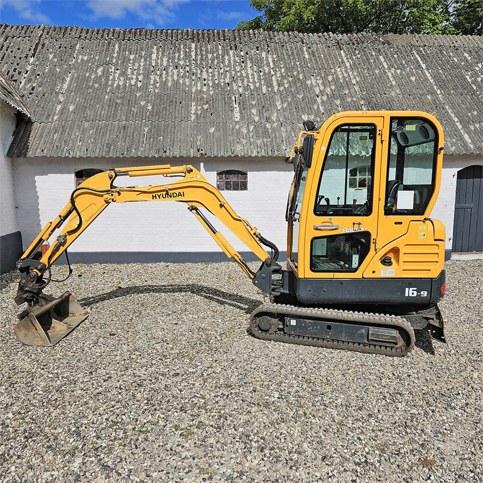 Hyundai Robex 16-9 - حفارة مصغرة: صور 1 Hyundai Robex 16-9 - حفارة مصغرة: صور 1