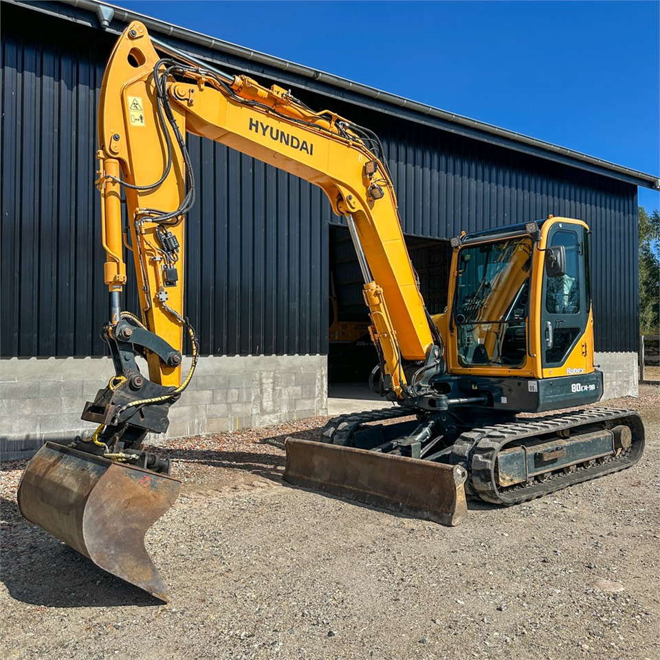 Hyundai Robex 80CR-9A - حفارة مصغرة: صور 2 Hyundai Robex 80CR-9A - حفارة مصغرة: صور 2