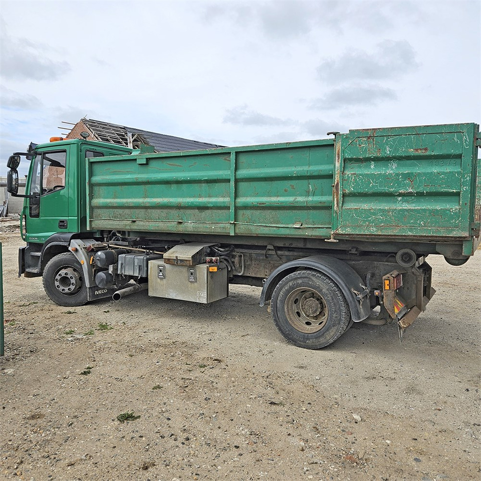 Iveco 160 E25 - شاحنة ذات الخطاف: صور 2 Iveco 160 E25 - شاحنة ذات الخطاف: صور 2