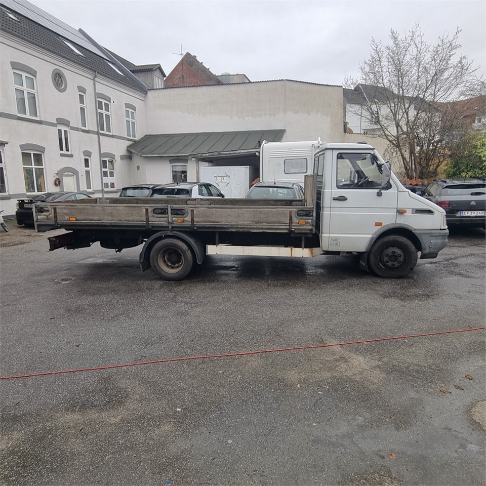 Iveco Daily 50C13, 2,8 TD - شاحنات مسطحة: صور 2 Iveco Daily 50C13, 2,8 TD - شاحنات مسطحة: صور 2