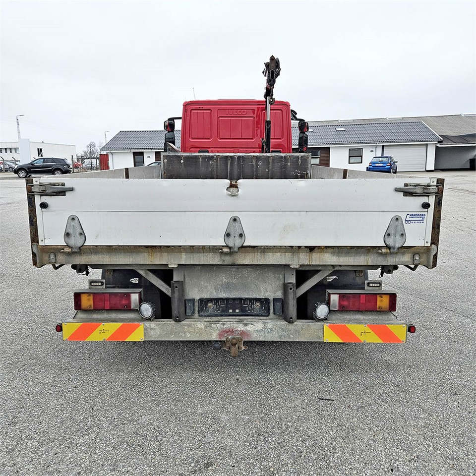 قلابات, شاحنة كرين Iveco Eurocargo 120E25: صور 11