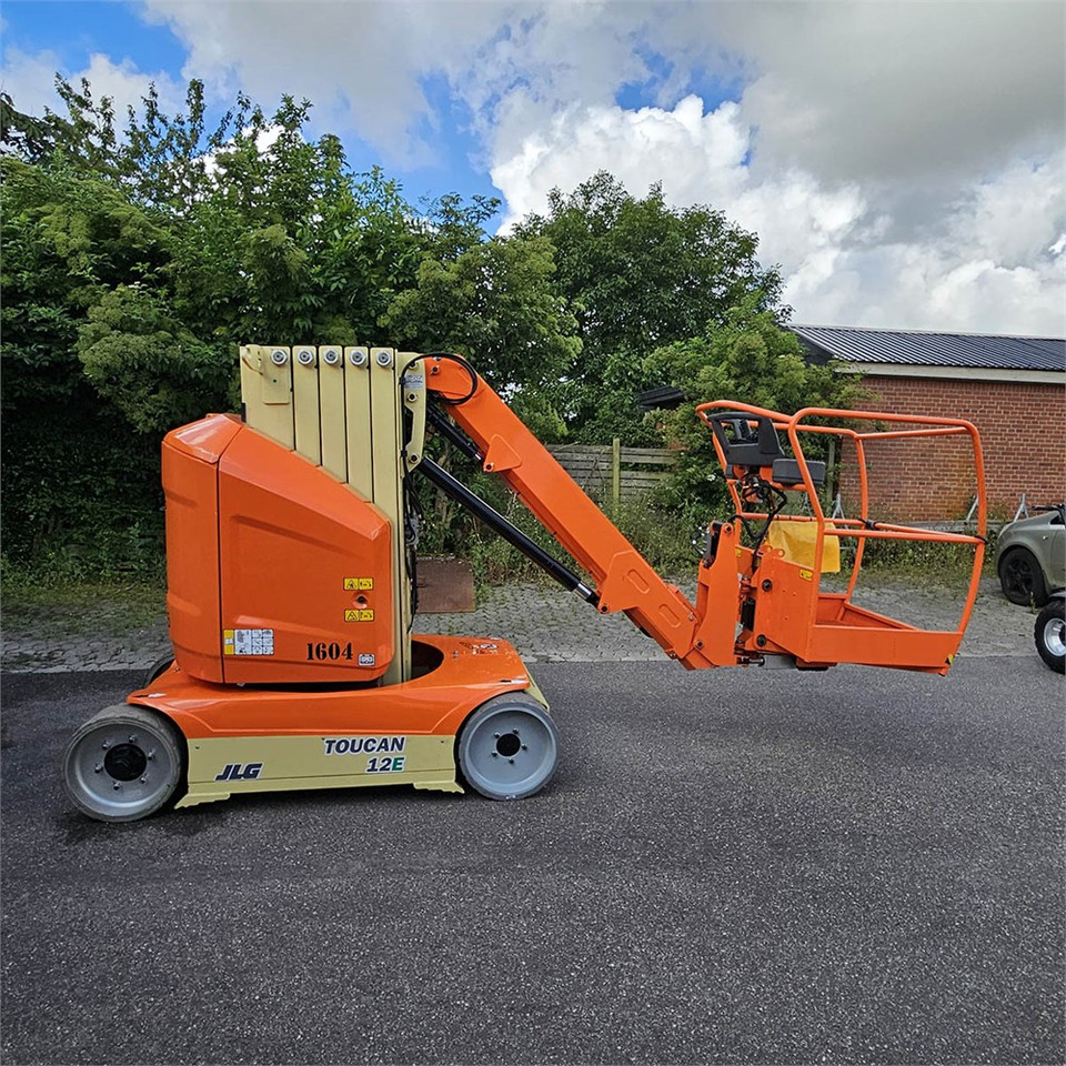 JLG Toucan 12 E - الرأسي رفع الصاري: صور 3 JLG Toucan 12 E - الرأسي رفع الصاري: صور 3