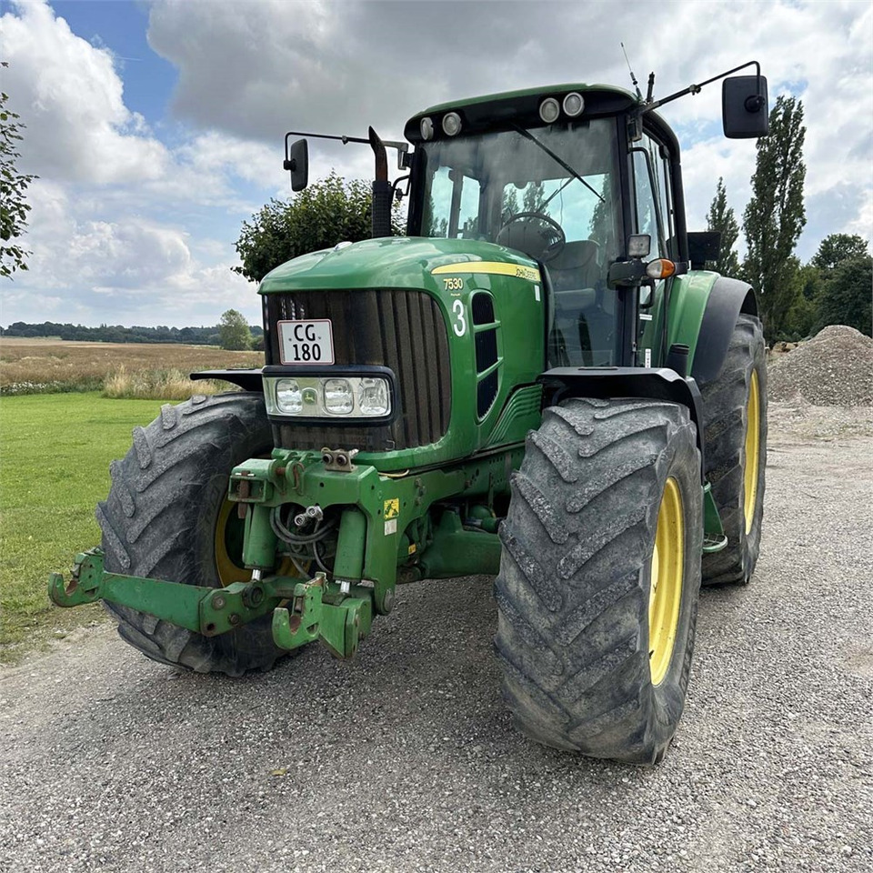 John Deere 7530 - جرار: صور 3 John Deere 7530 - جرار: صور 3