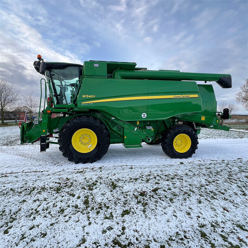 John Deere W540i - آلة حصاد: صور 2 John Deere W540i - آلة حصاد: صور 2