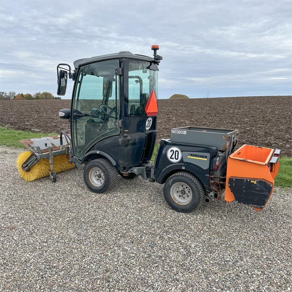 Kärcher MIC 34C Professioal - سيارة بلدية: صور 5 Kärcher MIC 34C Professioal - سيارة بلدية: صور 5