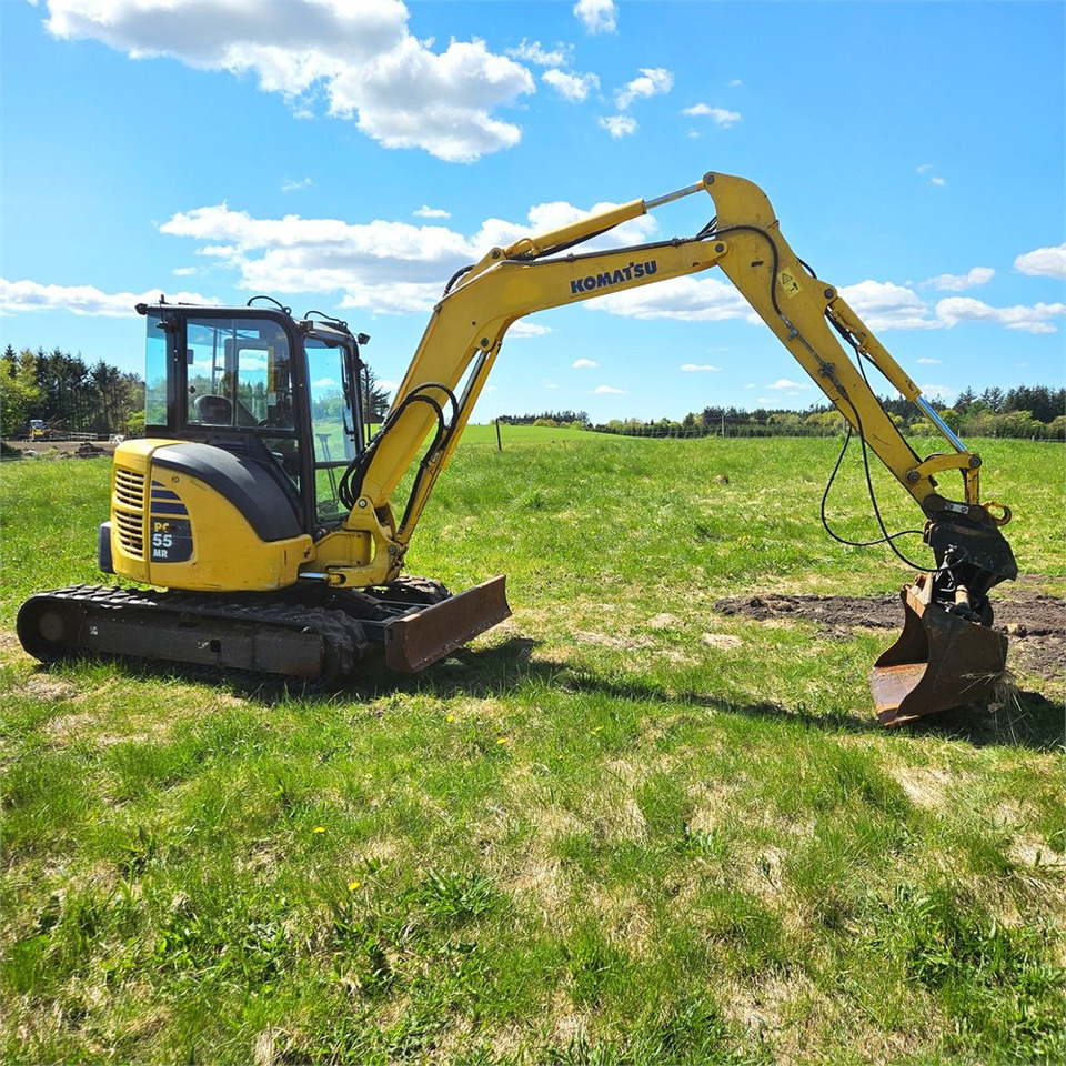 Komatsu PC 55 MR-3 - حفارة مصغرة: صور 2 Komatsu PC 55 MR-3 - حفارة مصغرة: صور 2