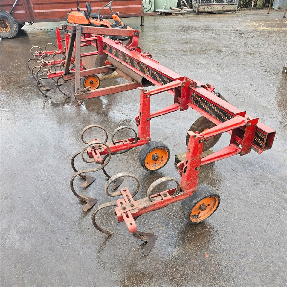 ال معدات حراثه Kongskilde VBT: صور 1