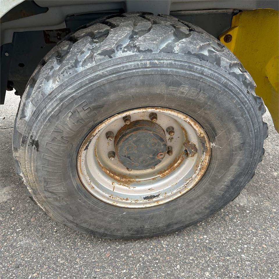 اللودر بعجل Kramer 380: صور 45