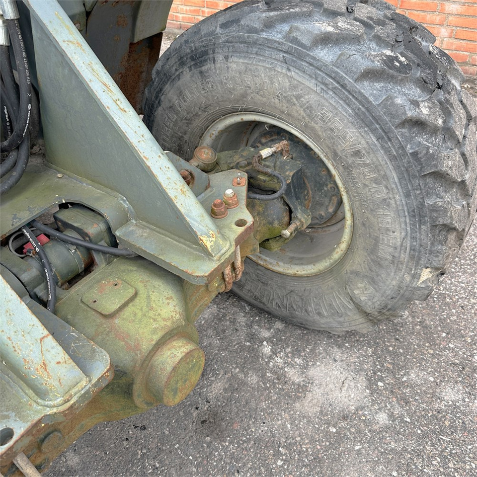 اللودر بعجل Kramer 380: صور 35