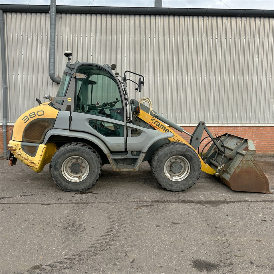 اللودر بعجل Kramer 380: صور 9