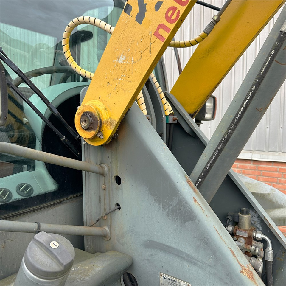 اللودر بعجل Kramer 380: صور 26