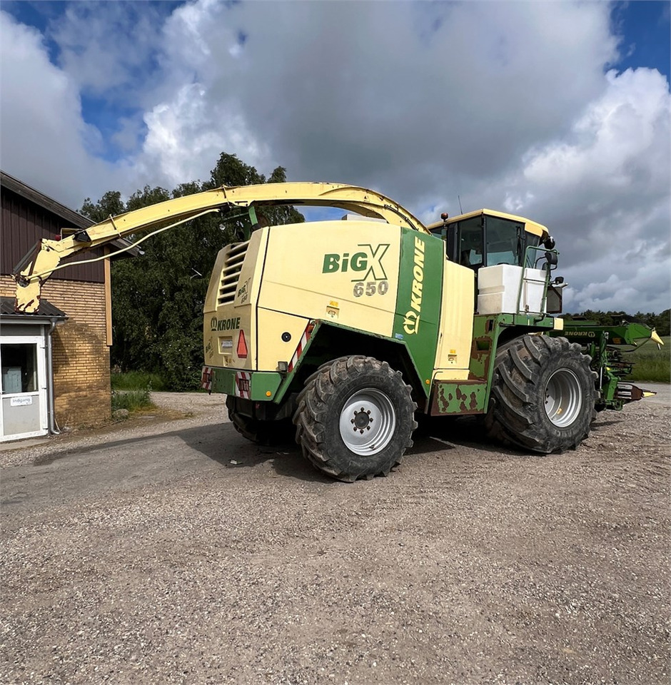 حصادة الأعلاف Krone BIG X 650: صور 9
